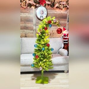 The Grinch Christmas Tree